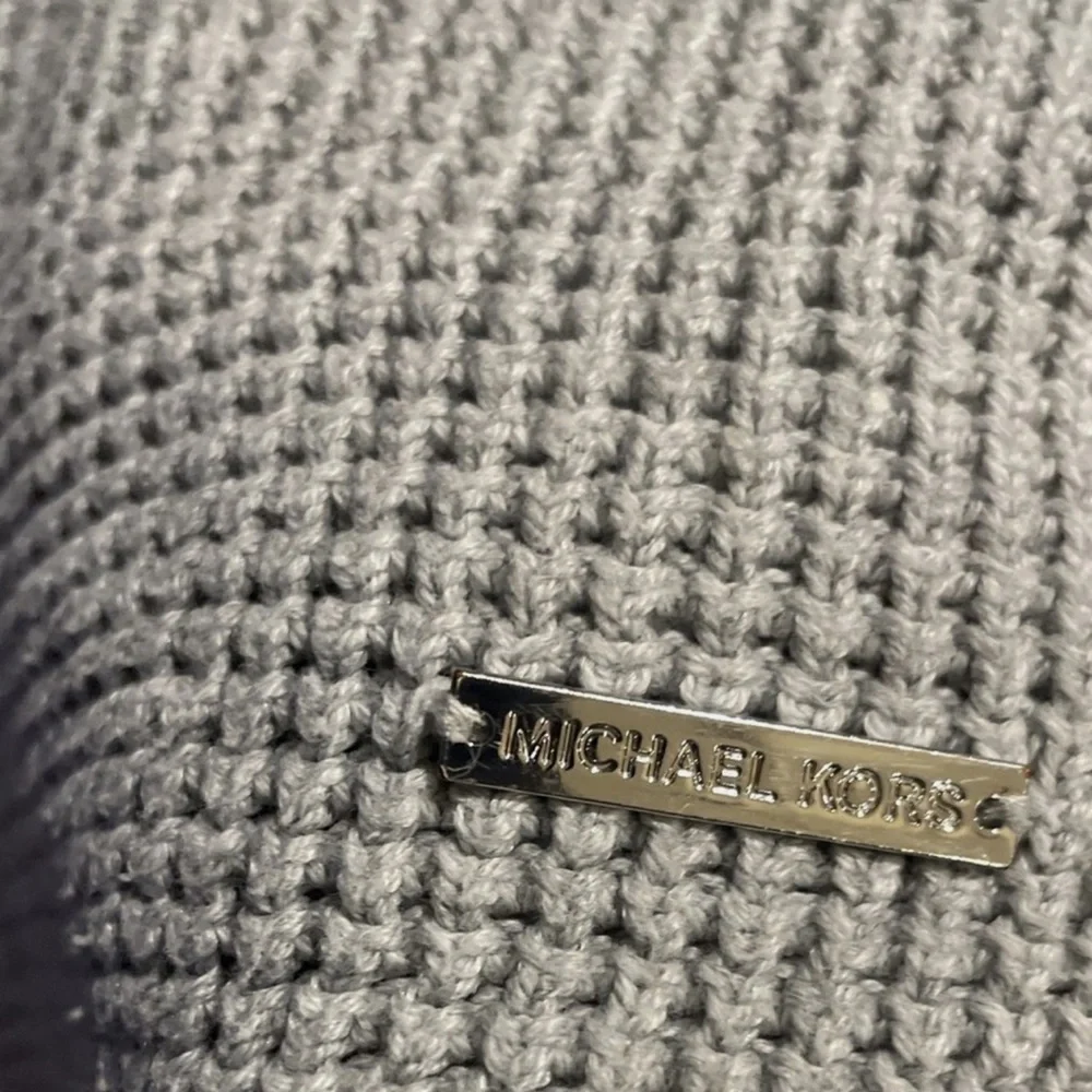 Michael Kors Gray Cowl Neck Waffle Knit Sweater Womens Size Medium Long Sleeve
